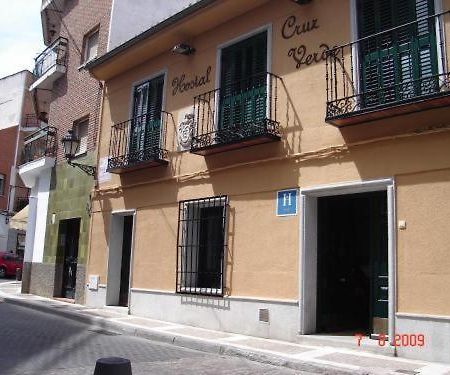 Hostal Cruz Verde Navalcarnero Exterior photo