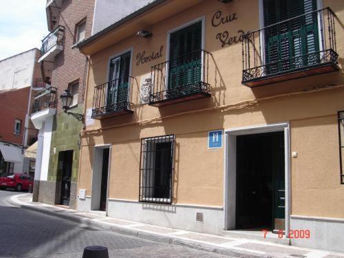 Hostal Cruz Verde Navalcarnero Exterior photo